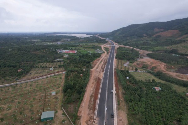 Dự án thành phần 3 cao tốc Khánh Hòa – Buôn Ma Thuột tăng tốc về đích